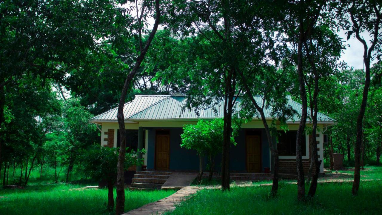 Mantis Lodge & Camping Site Morogoro Екстер'єр фото